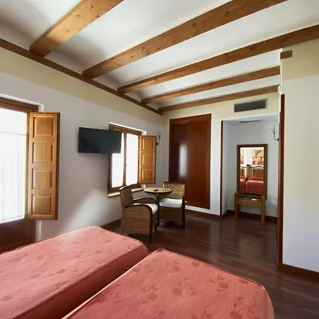 Hotel El Rastro - Palacio Duque De Tamames - Ávila