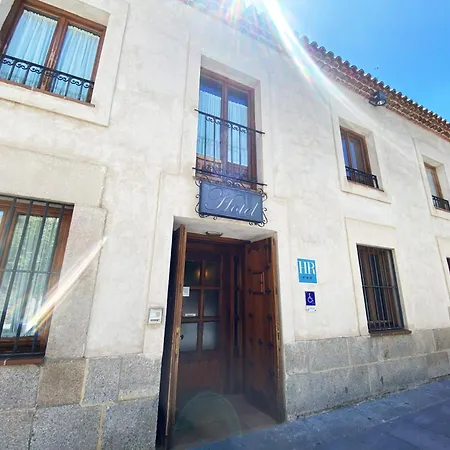 El Rastro - Palacio Duque De Tamames - Avila