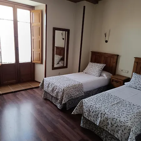 El Rastro - Palacio Duque De Tamames - Hotel 3*