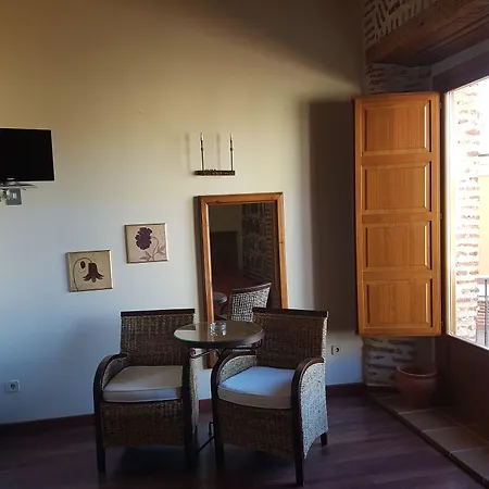 El Rastro - Palacio Duque De Tamames - Авила