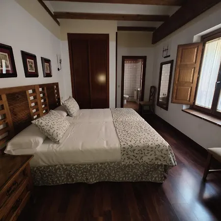 El Rastro - Palacio Duque De Tamames - Hotel 3*