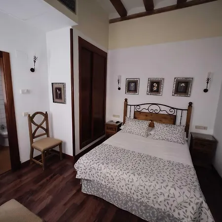 El Rastro - Palacio Duque De Tamames - 3*