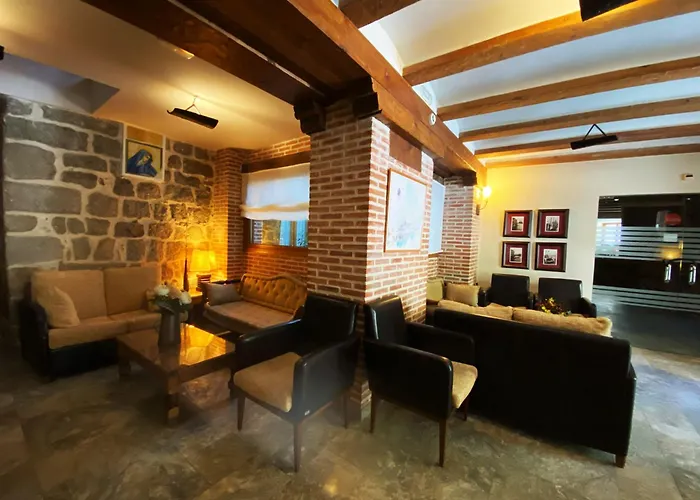 Hotel El Rastro - Palacio Duque De Tamames - 3*