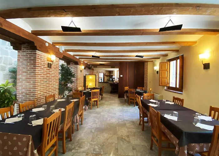 El Rastro - Palacio Duque De Tamames - Hotel