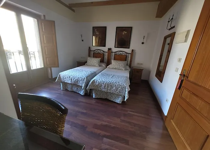 El Rastro - Palacio Duque De Tamames - Hotel