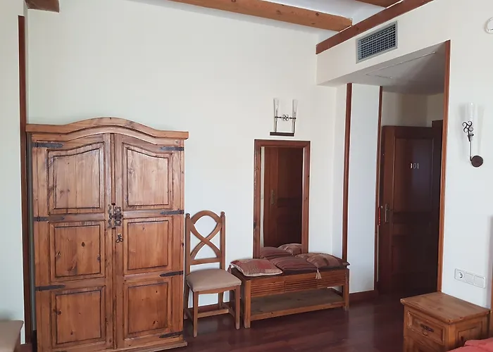 El Rastro - Palacio Duque De Tamames - Ávila