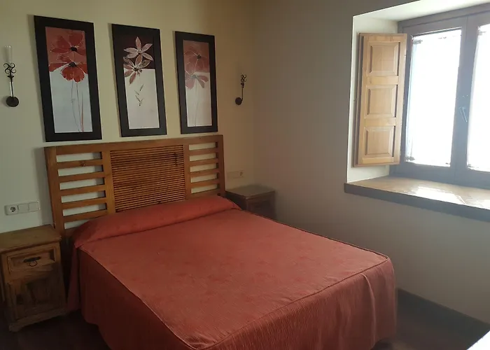 El Rastro - Palacio Duque De Tamames - 3*