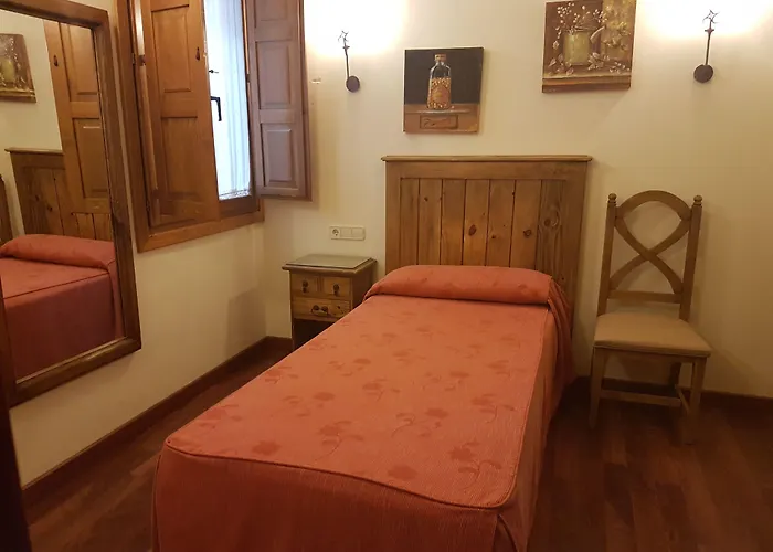 El Rastro - Palacio Duque De Tamames - Авила